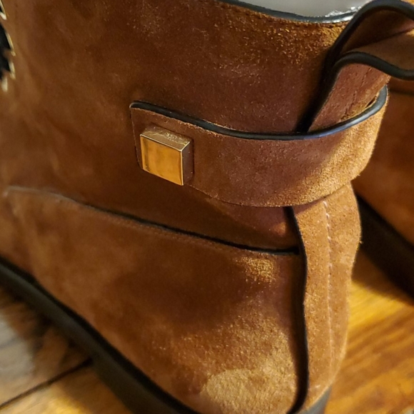 NWT Stuart Weitzman boots - Picture 5 of 9